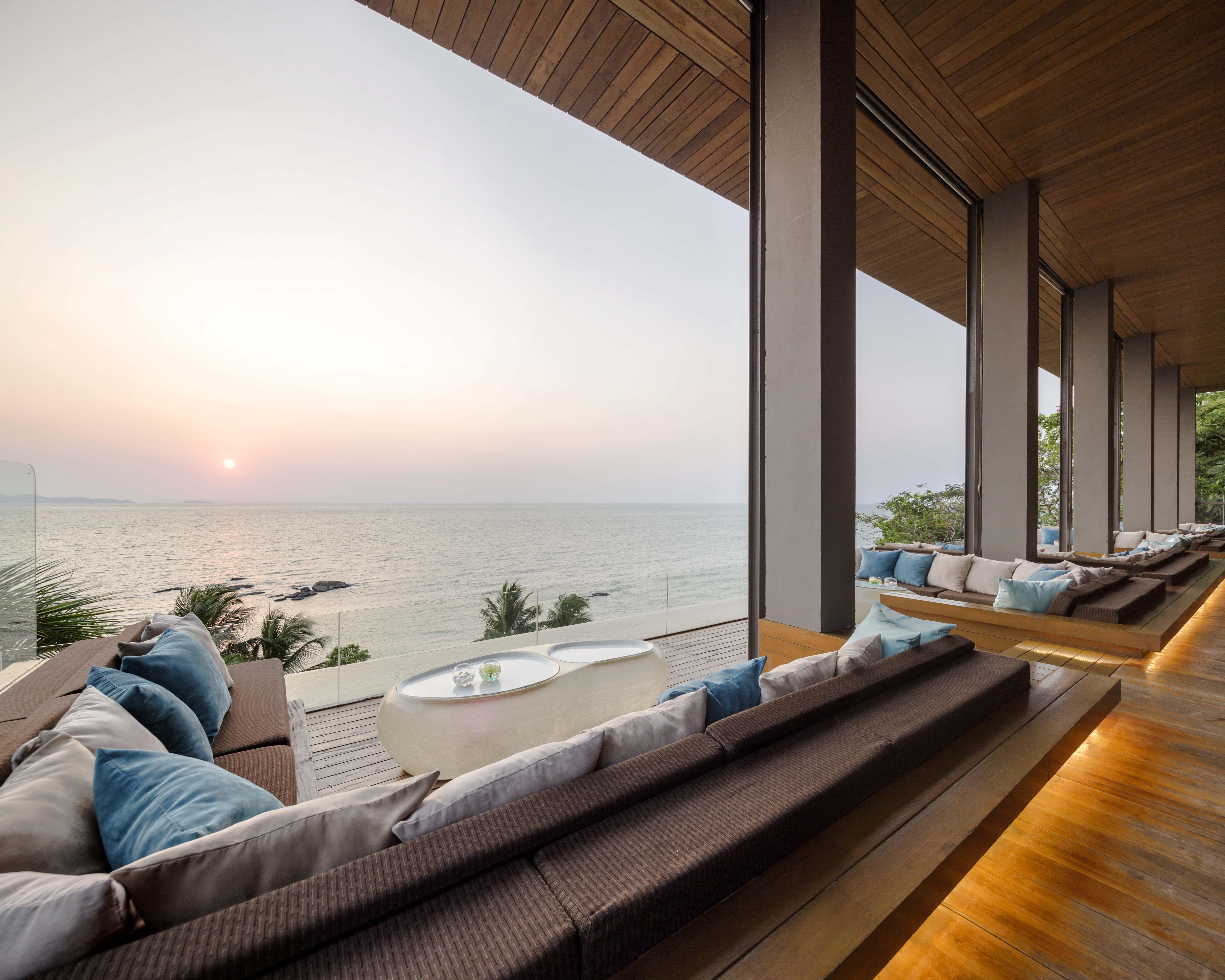 Cape Dara Resort Патая Екстериор снимка