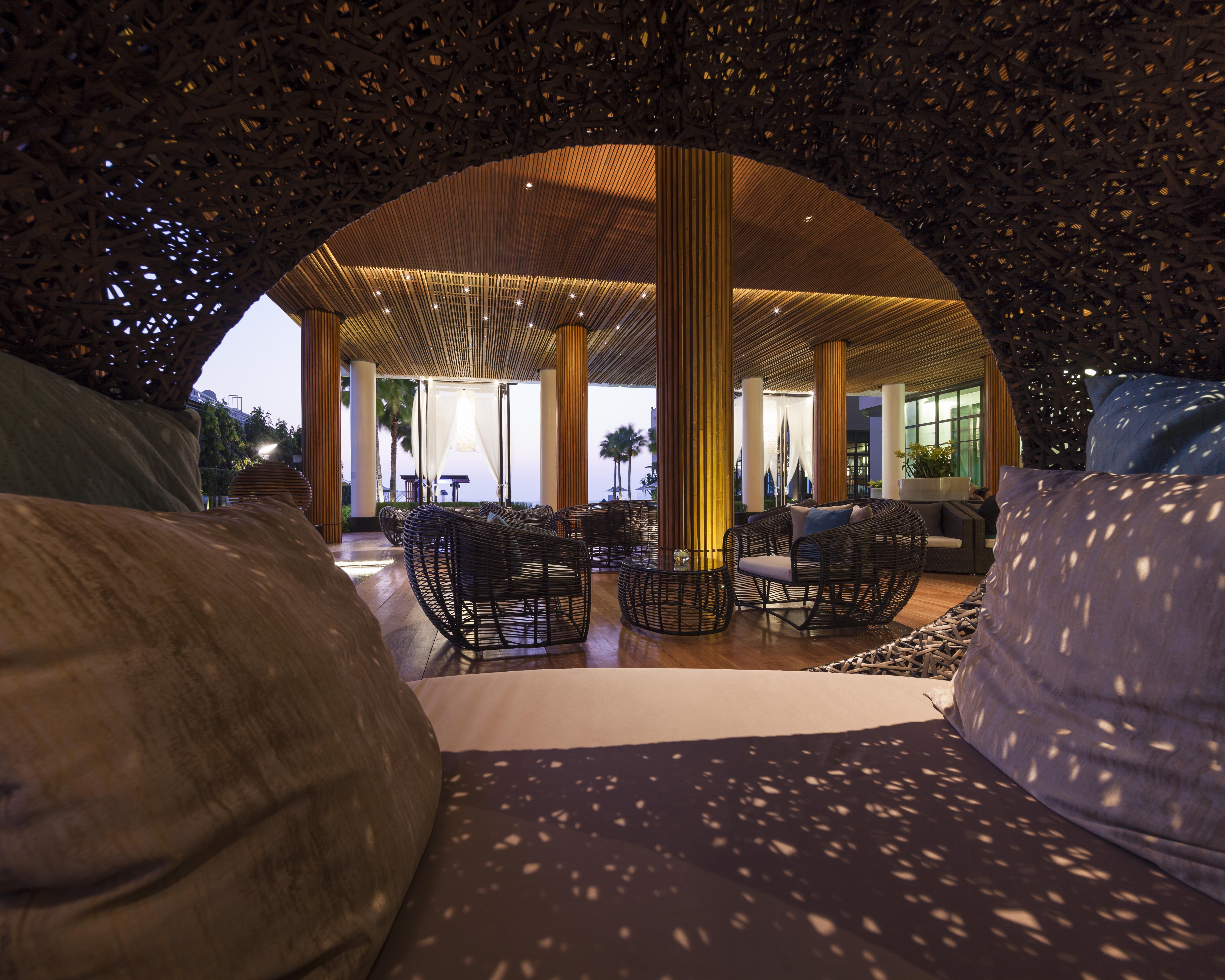 Cape Dara Resort Патая Екстериор снимка